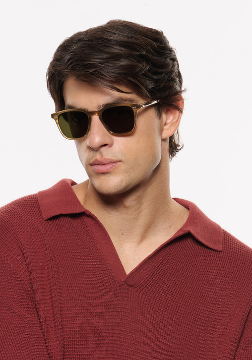 PIERCE | Umber Polarized Handcrafted, luxury light brown acetate square polarized KREWE sunglasses mens model | Model: Brent