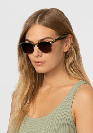 KREWE VINDEL | Matte Hickory Polarized Handcrafted, luxury designer brown acetate classic sunglasses womens model | Model: Maritza