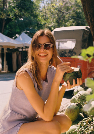 BARRETT | Amalfi Handcrafted, luxury multicolored tortoise acetate round KREWE sunglasses womens model | Model: Gwen