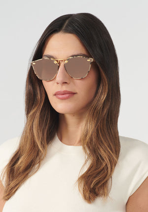 KREWE - BEAU NYLON | Matte Oyster 18K Mirrored handcrafted, luxury tortoise shell sunglasses with a double metal bridge womens model campaign | Model: Olga