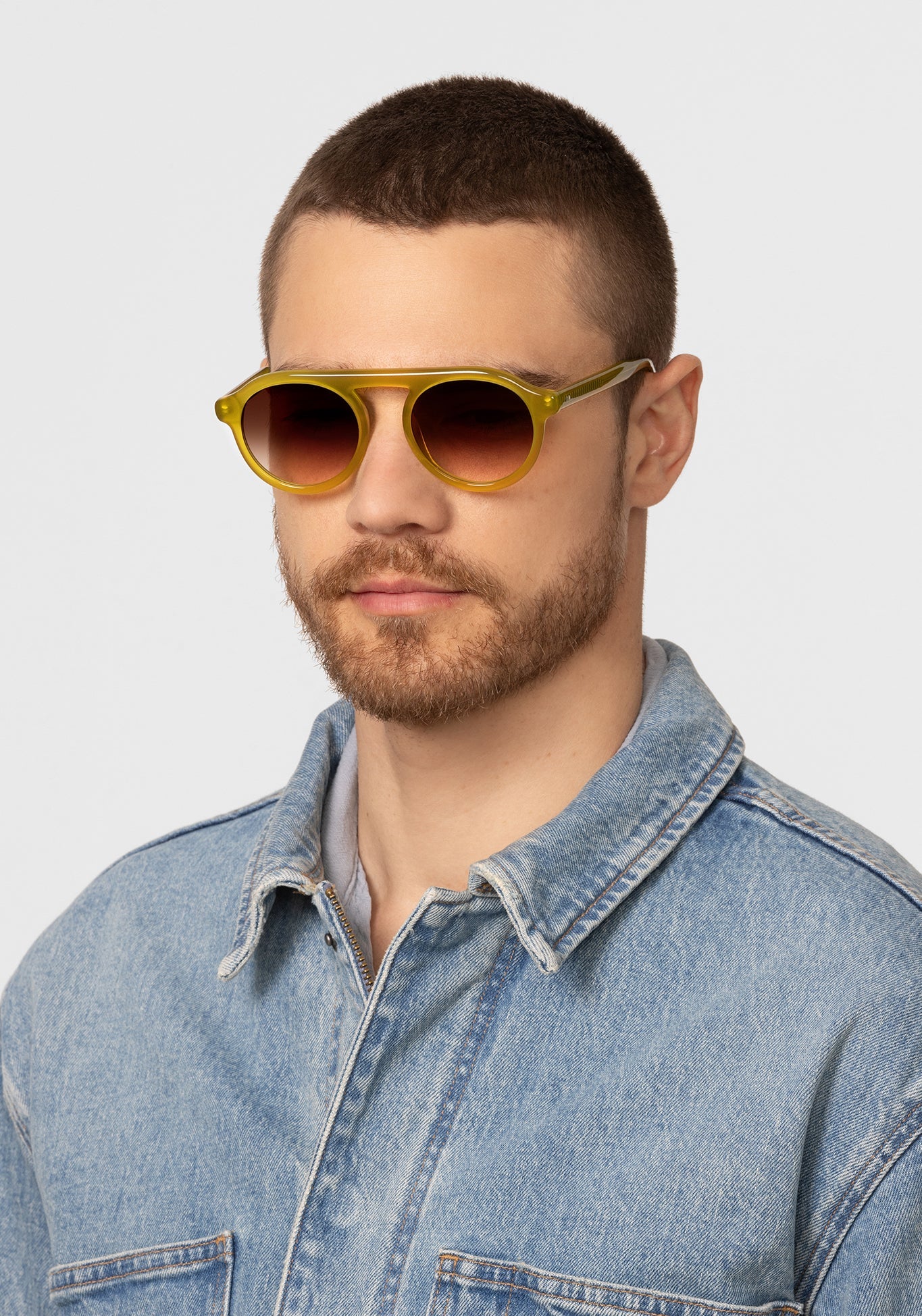 KREWE SUNGLASSES - CAMERON | Chartreuse handcrafted, luxury yellow acetate round frames mens model | Model: David