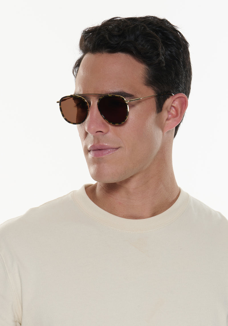 CHARTRES | 12K + Tortuga Noir Handcrafted, luxury dark brown acetate and stainless steel round aviator KREWE sunglasses mens model | Model: Conrado