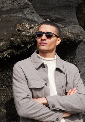 DYLAN | Verde Polarized Handcrafted, luxury green acetate square classic KREWE polarized sunglasses mens model | Model: Vincent