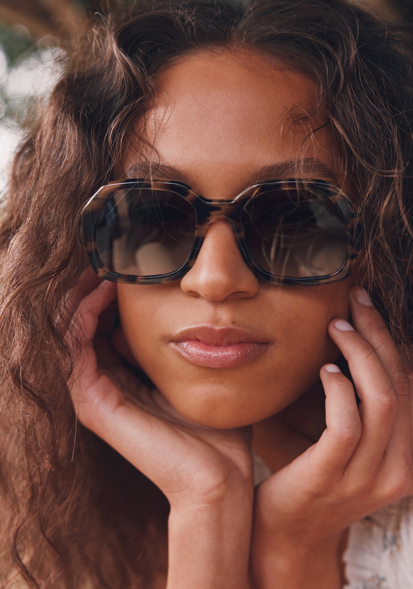 NAOMI | Venezia Handcrafted, luxury dark brown and black tortoise acetate oversized geometric wrap KREWE sunglasses womens model campaign | Model: Morgan