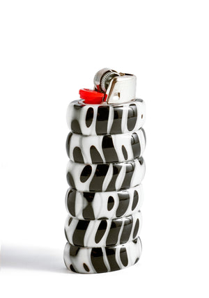 The Lighter Sleeve | Domino