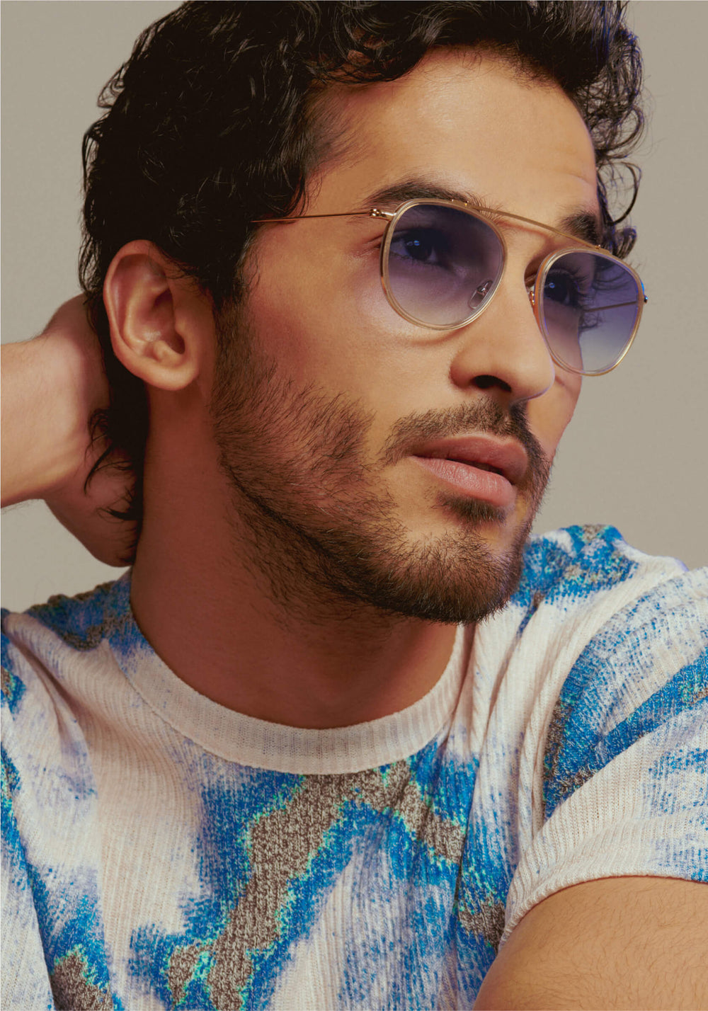 KREWE SUNGLASSES - CHARTRES | Crystal 24K + Custom Vanity Tint Handrafted, luxury 24k gold plated aviators with custom blue gradient tinted lenses mens model campaign | Model: Mo