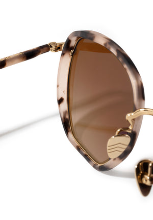 PEYTON | 18K Matte Black Fade Titanium + Matte Sunday Tortoise Mirrored Handcrafted, luxury light brown tortoise acetate and titanium geometric KREWE mirrored  sunglasses womens model