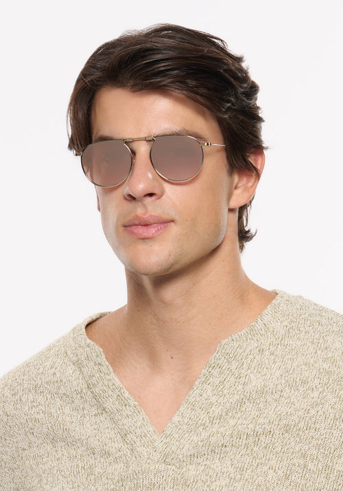 RAMPART FOLD |12K Matte Black Fade + Maple Mirrored Handcrafted, luxury stainless steel round folding aviator KREWE sunglasses womens model | Model: Brent