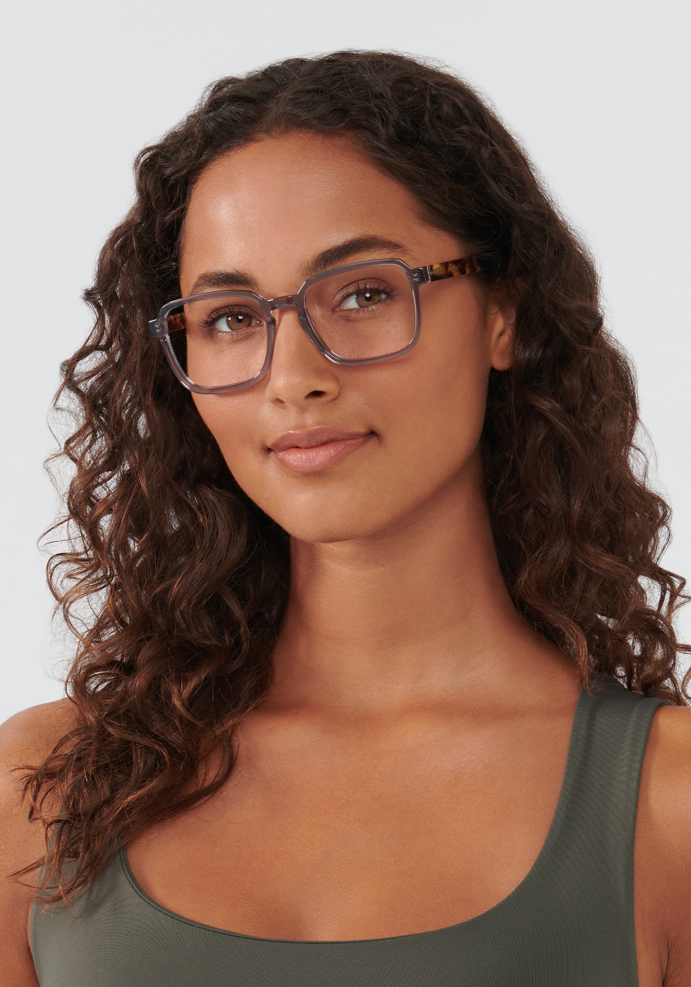 RUFFIN | Ash + Chai Handcrafted, Grey and Tortoise Shell Acetate KREWE Eyeglasses womens model | Model: Meli