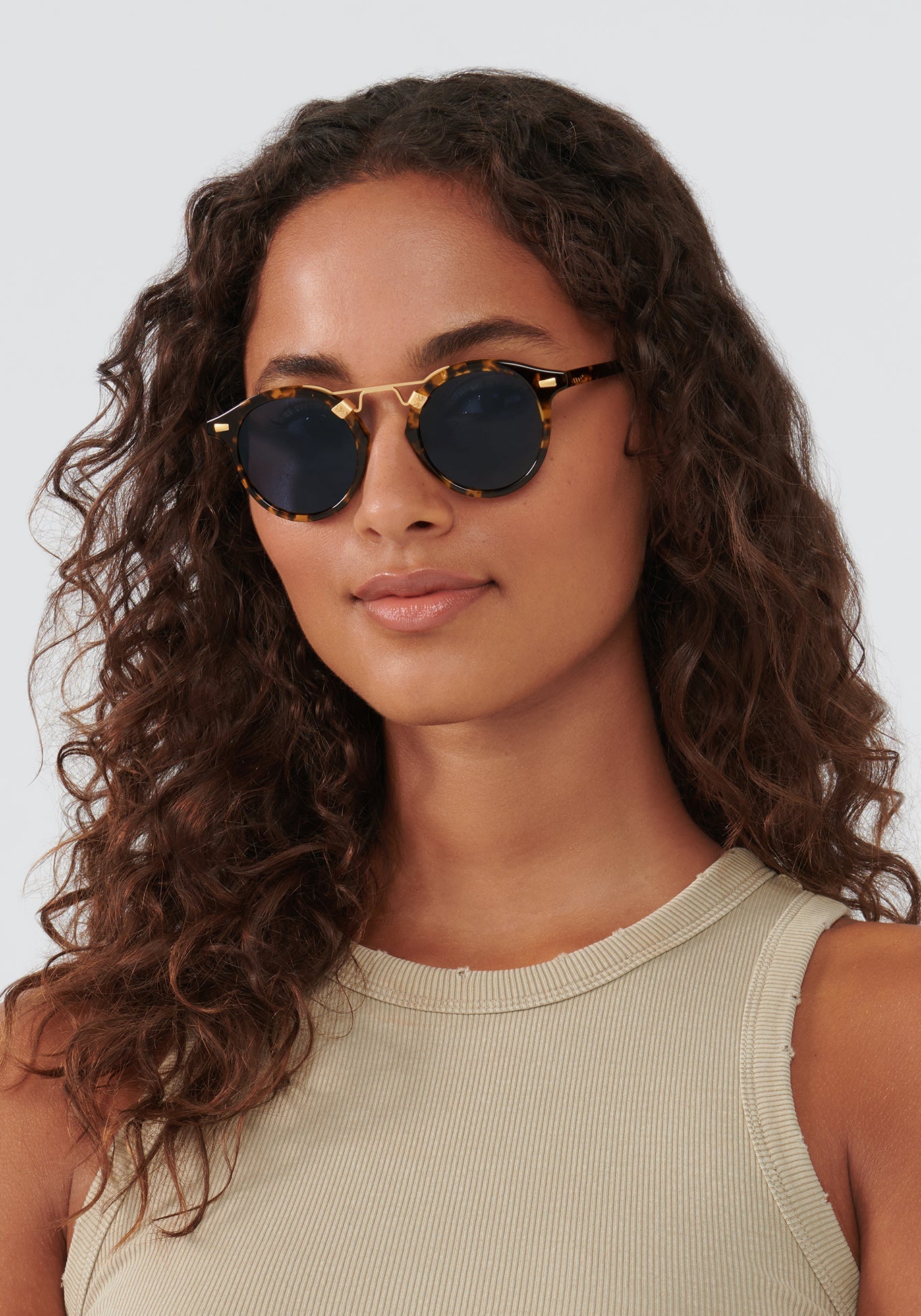 ST. LOUIS CLASSICS | Bengal Polarized 24K Handcrafted, luxury blue tortoise acetate KREWE Sunglasses womens model | Model: Meli