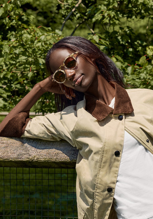 ST. LOUIS | Matte Oyster 24K handcrafted, luxury, cream tortoise, acetate KREWE sunglasses womens model | Model: Brenda