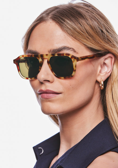 ZANDER | Hawksbill Handcrafted, luxury brown and tan tortoise acetate large rectangular aviator KREWE sunglasses womens model | Model: Meghan