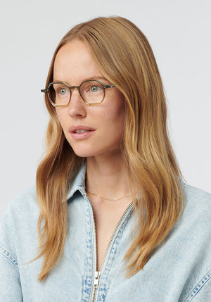 KREWE - JULIEN | Wasabi Handcrafted, luxury green and orange acetate eyeglasses womens model | Model: Annelot
